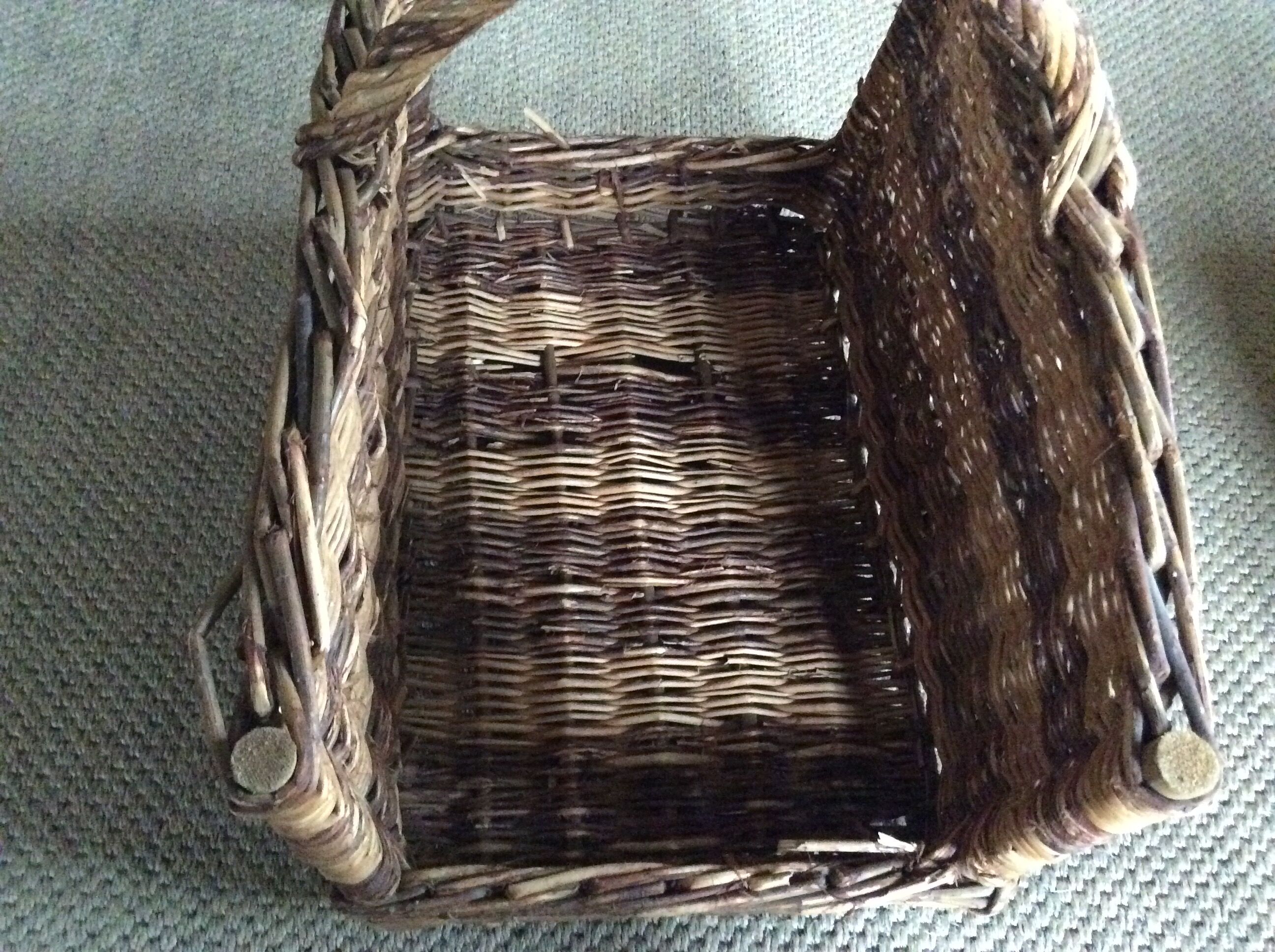 Wood basket