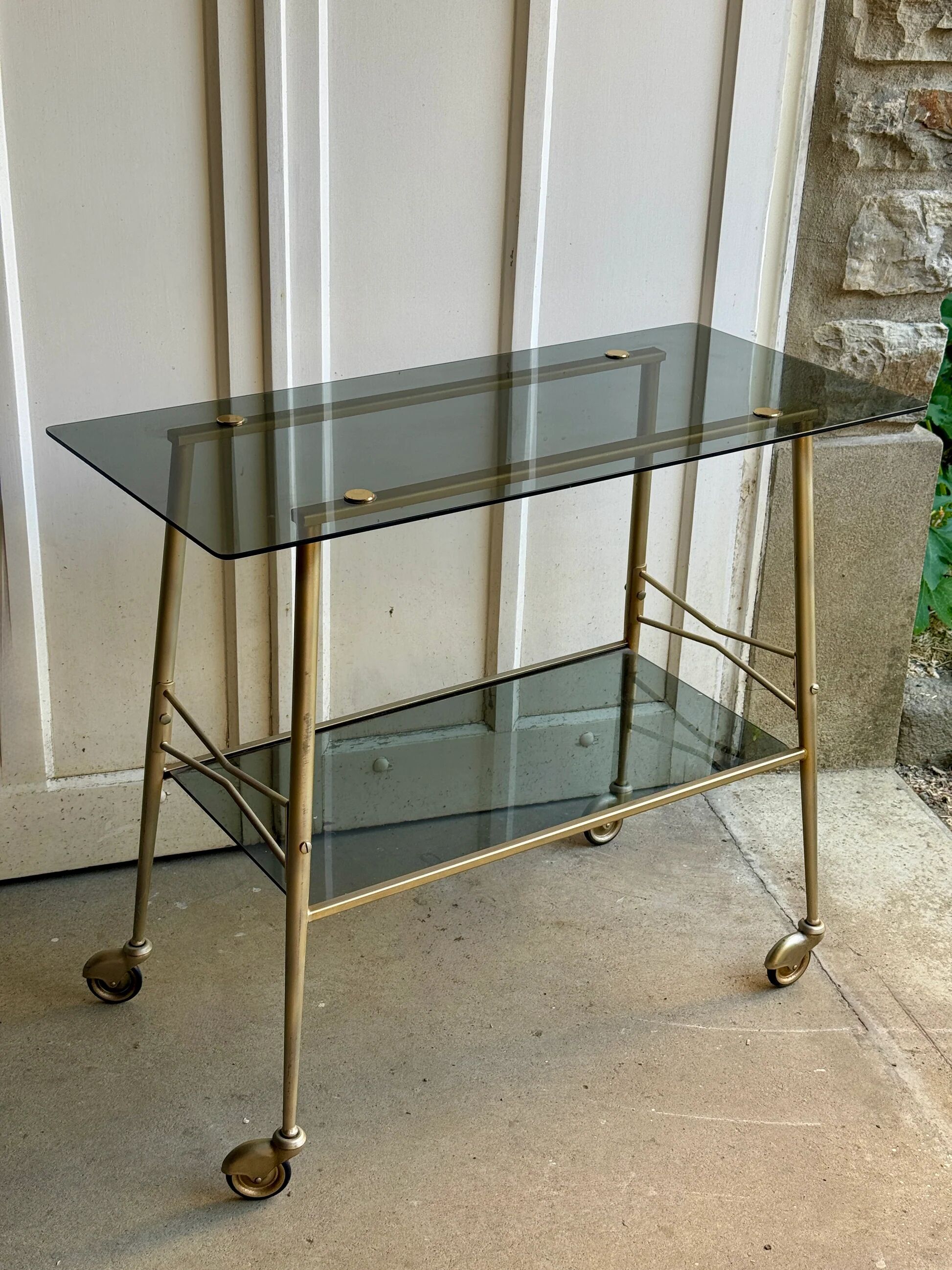 Double tray dessert in smoked glass
