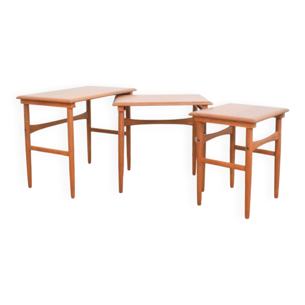 Tables gigognes en teck danois des années 50, ensemble de 3