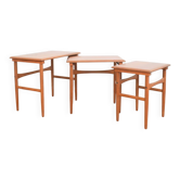 Tables gigognes en teck danois des années 50, ensemble de 3