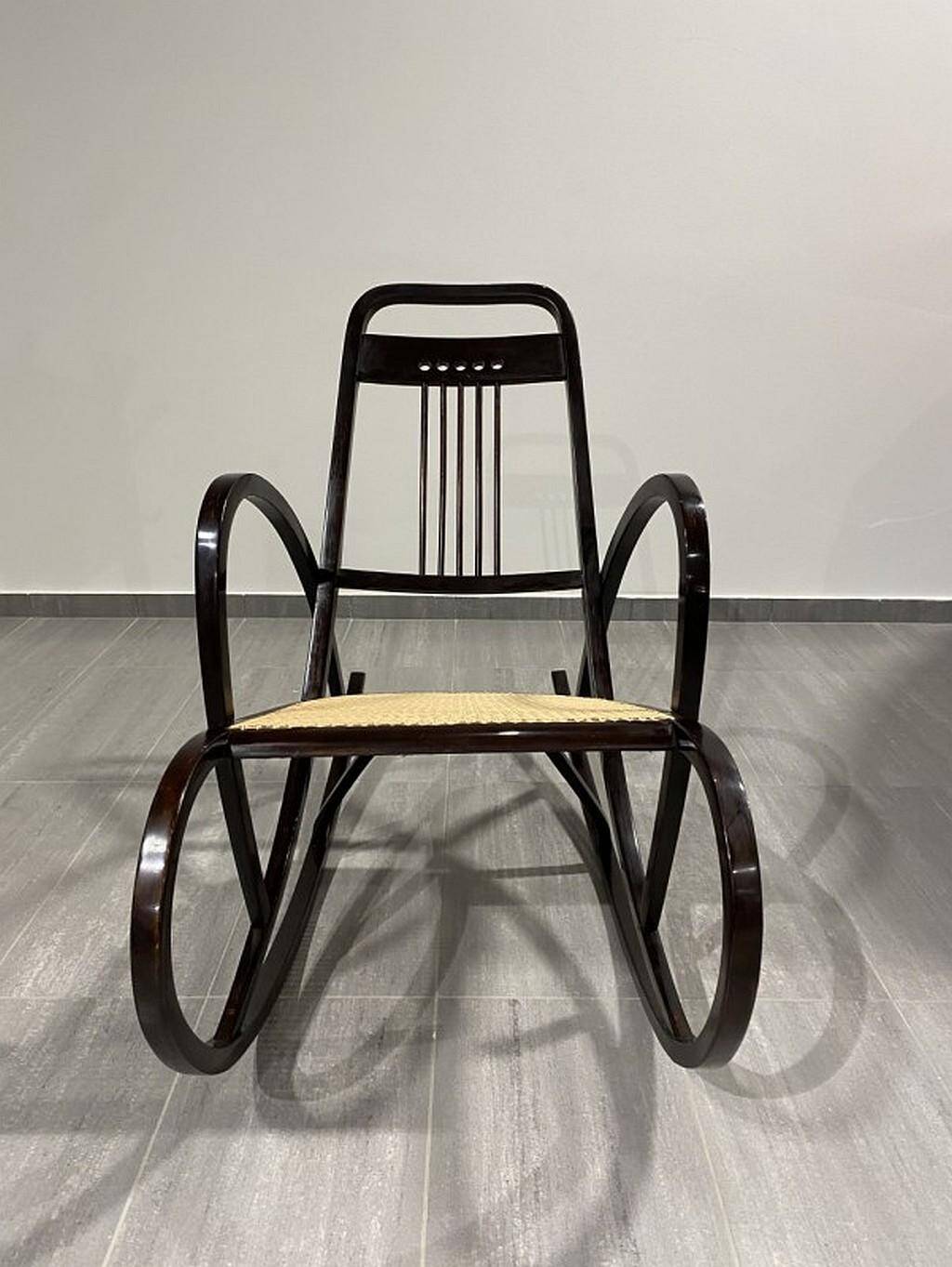 Chaise à bascule Sécession n°7211 par Marcel Kammerer pour Thonet
