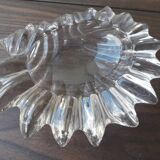 Shell-shaped catchall