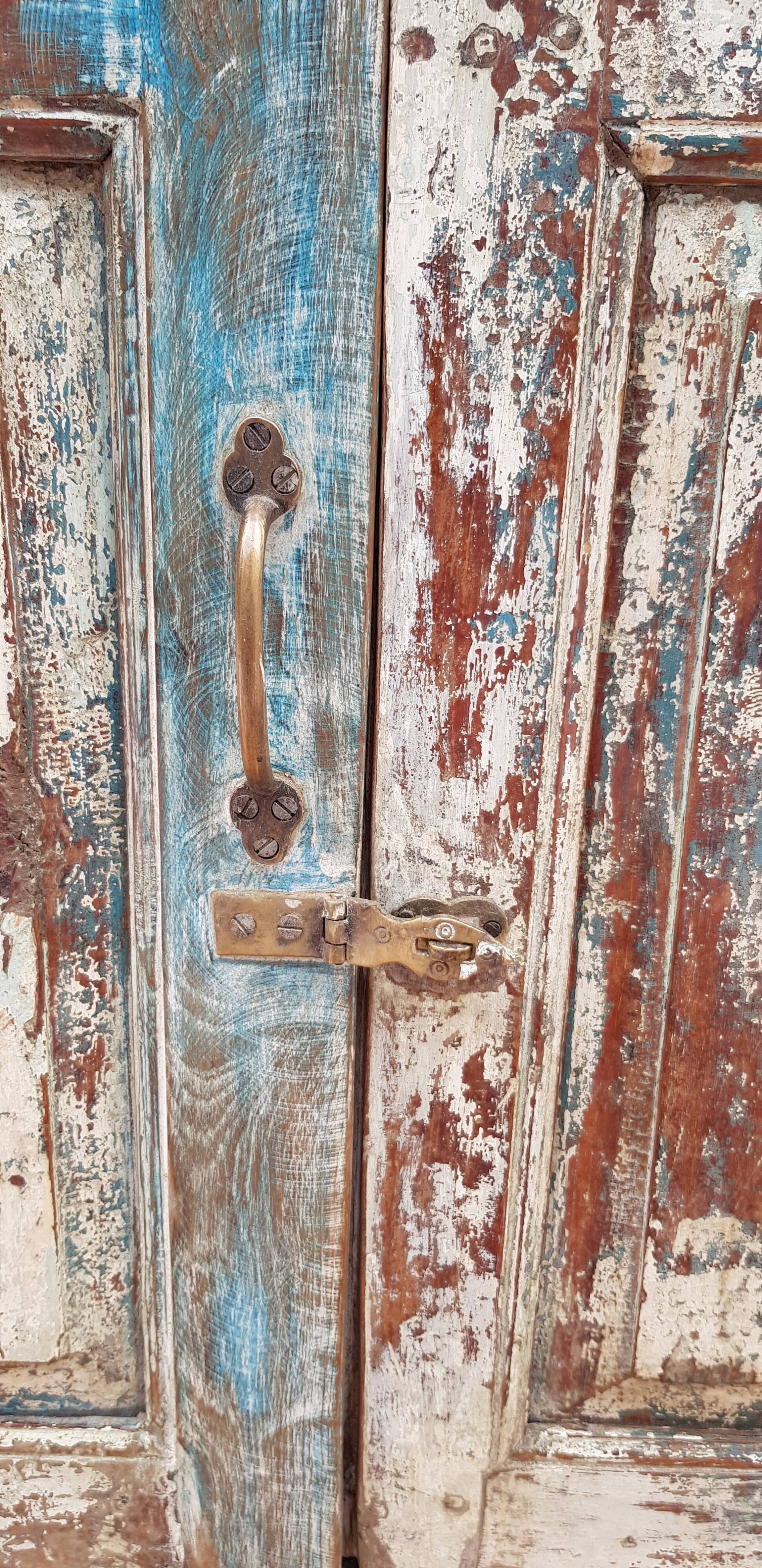 Old buffet - cvaisselier