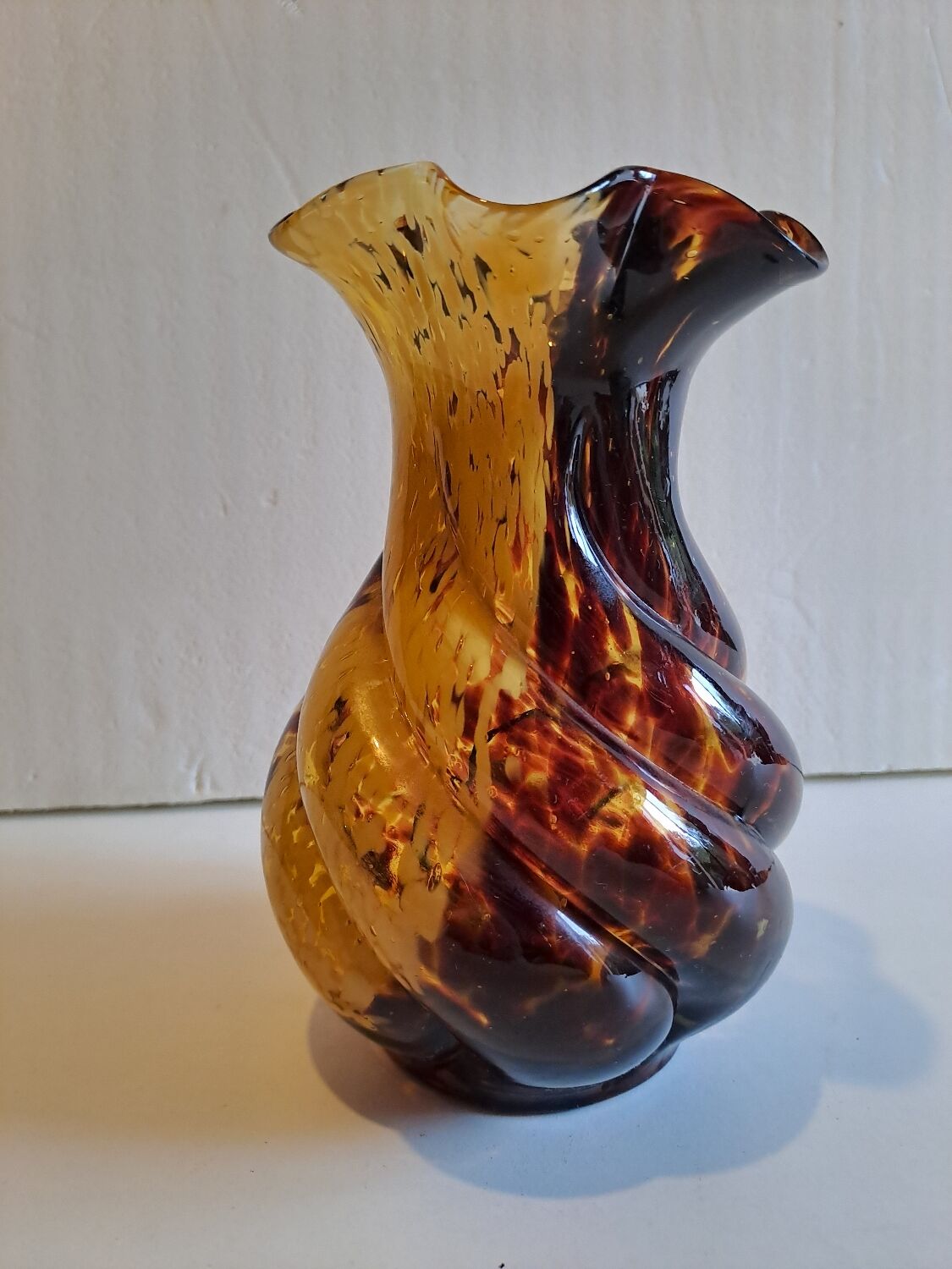 Clichy glassware vase