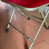 8 chaises pliantes en velours rouge