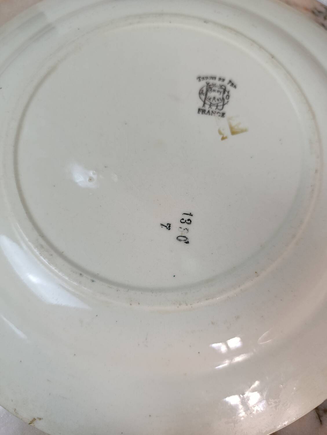 Set of 2 earthenware serving dishes from Choisy-le-Roi.