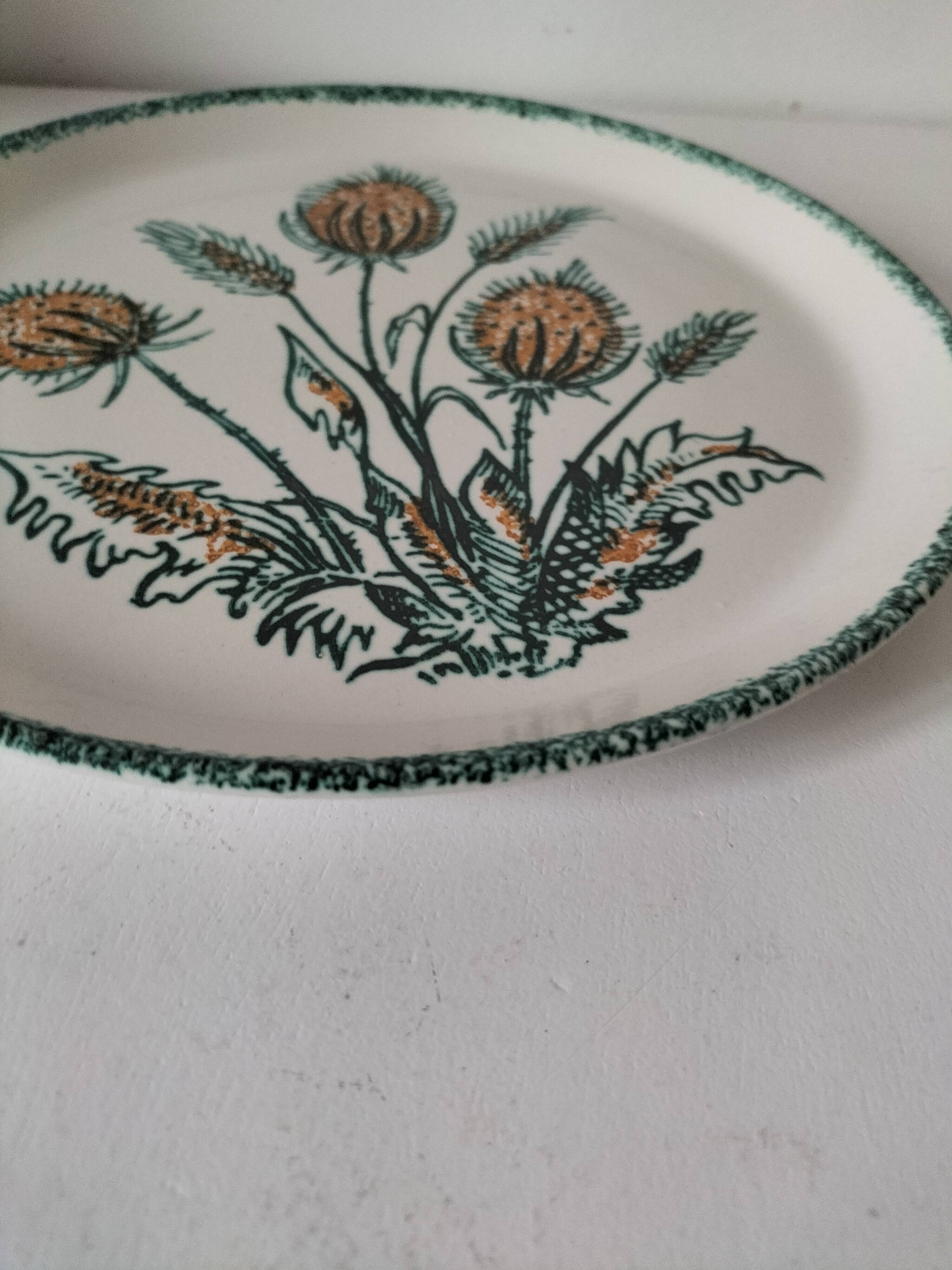 Assiette vintage décor floral stylisé – années 60/70