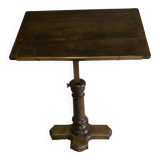 Adjustable writing table