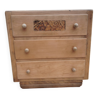 Small "Art Deco" chest of drawers with lightening