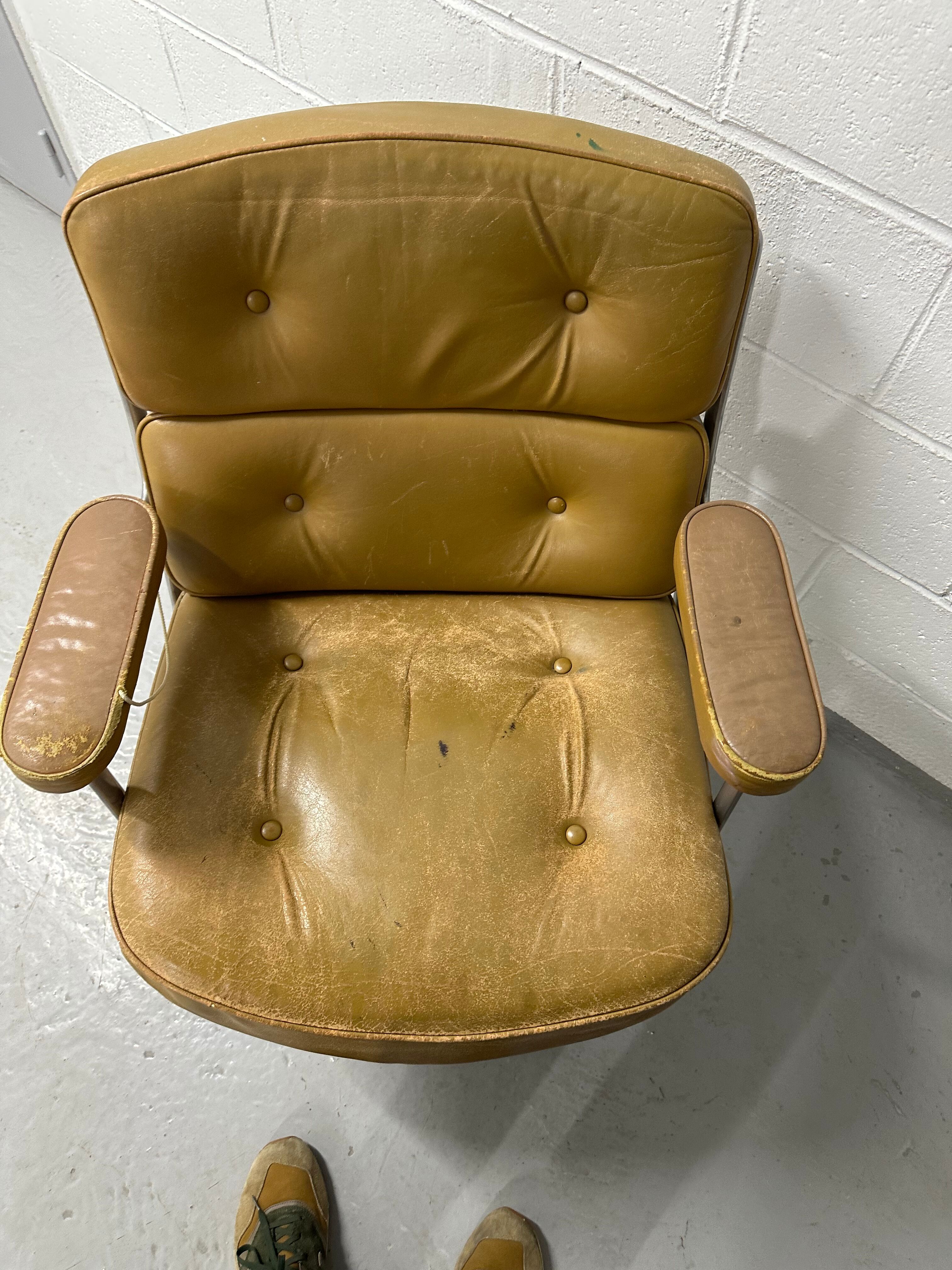 Lobby  Chair Charles & Ray Eames Édition édition Herman Miller Vintage