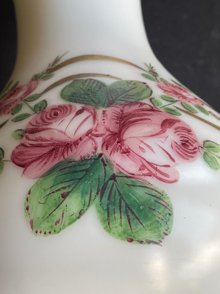 Vase Napoleon III in white opaline with floral decoration with gilding