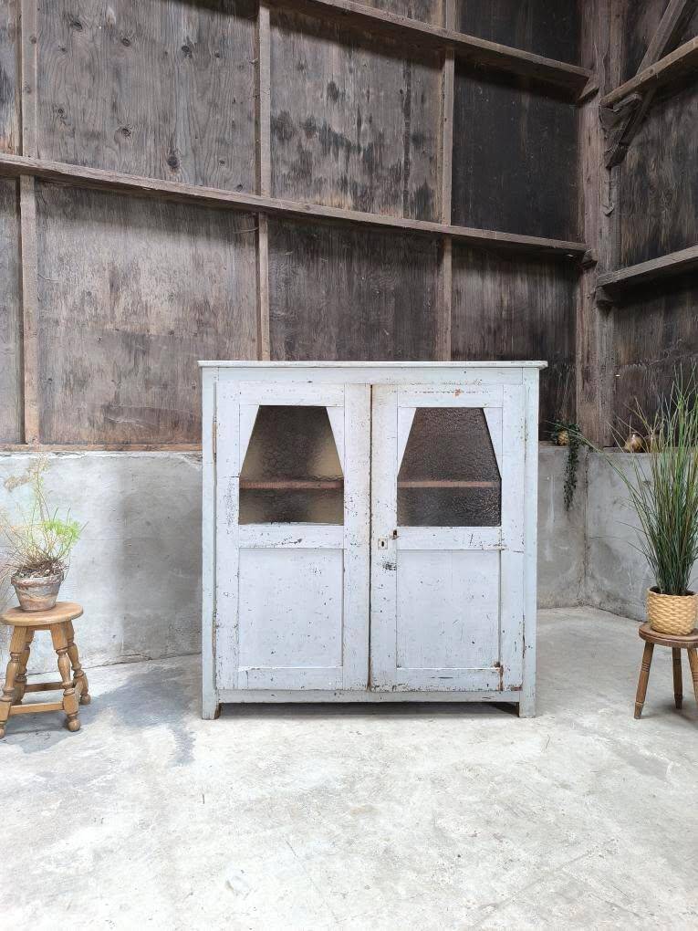 Workshop display cabinet