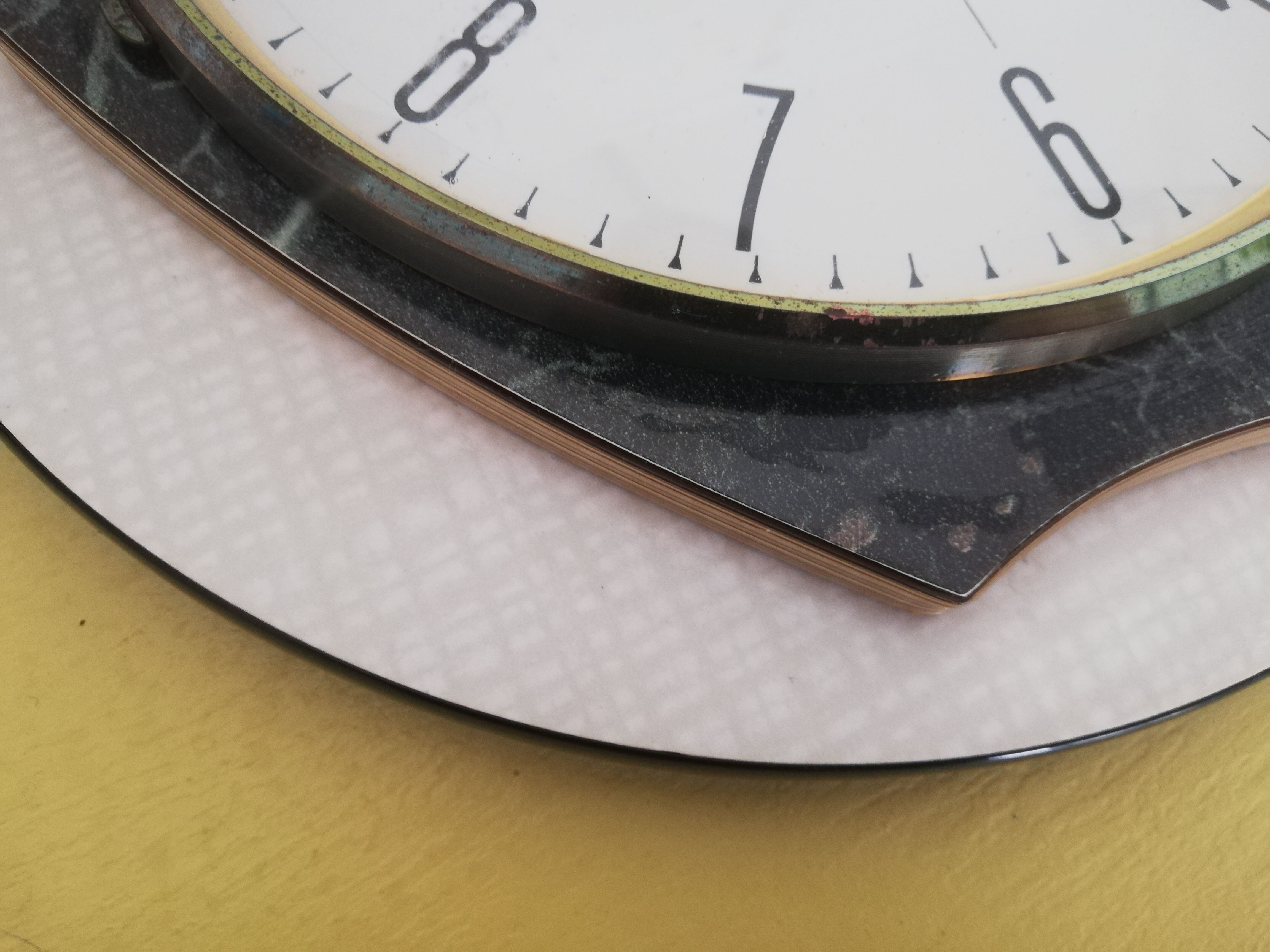 Seventies vintage formica clock