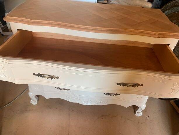 Commode restaurée