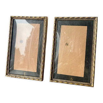 Pair of identical gold colored metal frames each measures  14.5 cm x 9 cm convex glass