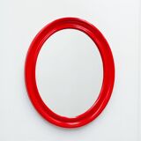 Miroir ovale en bakélite rouge de Carrara & Matta, Italie, années 1970