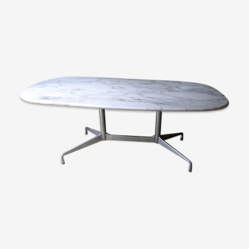 Eames dining room table
