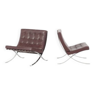 Pair of "Barcelona" armchairs by Ludwig Mies van der Rohe for Knoll, USA 1929.