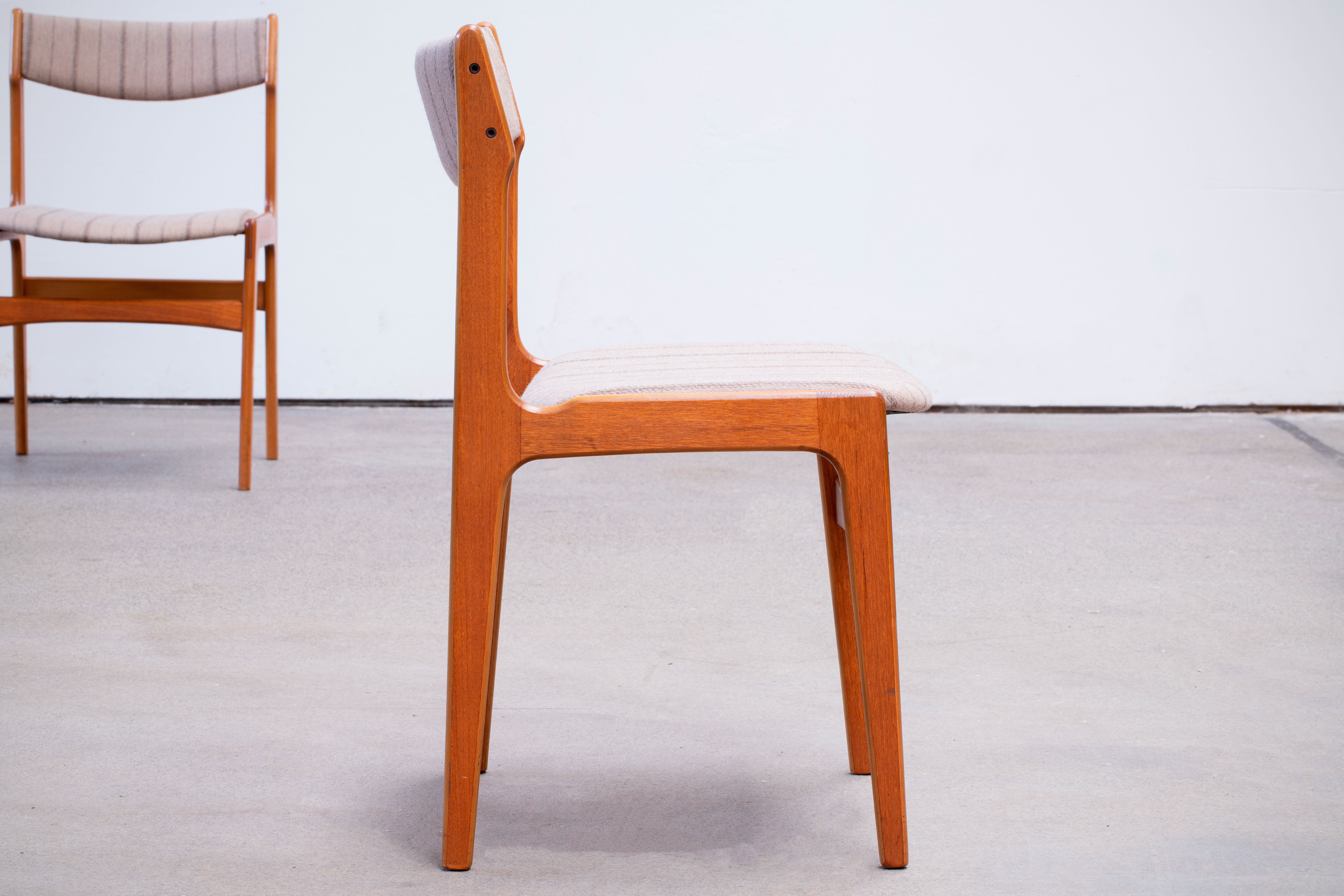 Set of 6 Scandinavian chairs vintage solid teak and wool 1960