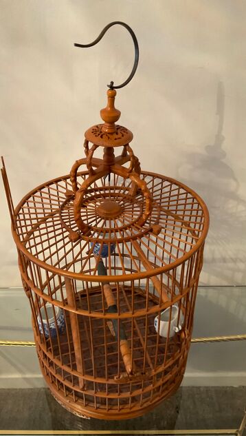 Ancienne cage à oiseaux en bois et rotin