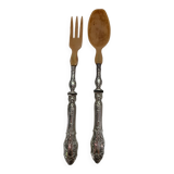 Old salad servers