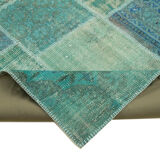 Hand-knotted oriental vintage 205 cm x 300 cm turquoise patchwork carpet