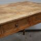 Ancienne table de cantine
