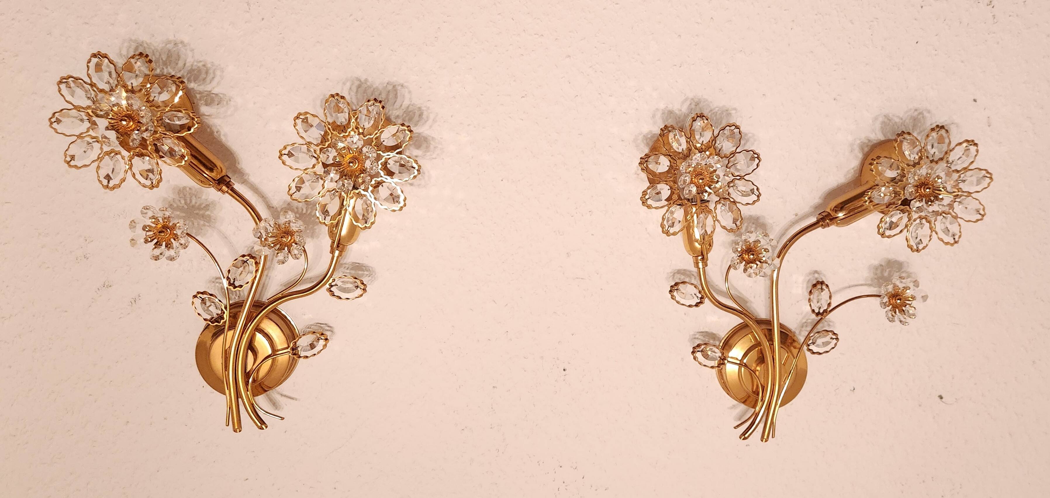Set Hollywood Regency Wandlampe vergoldet Messing Swarovski-Kristalle Palwa