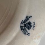 Ensemble de sept assiettes plates en porcelaine anglaise Johnson Bros