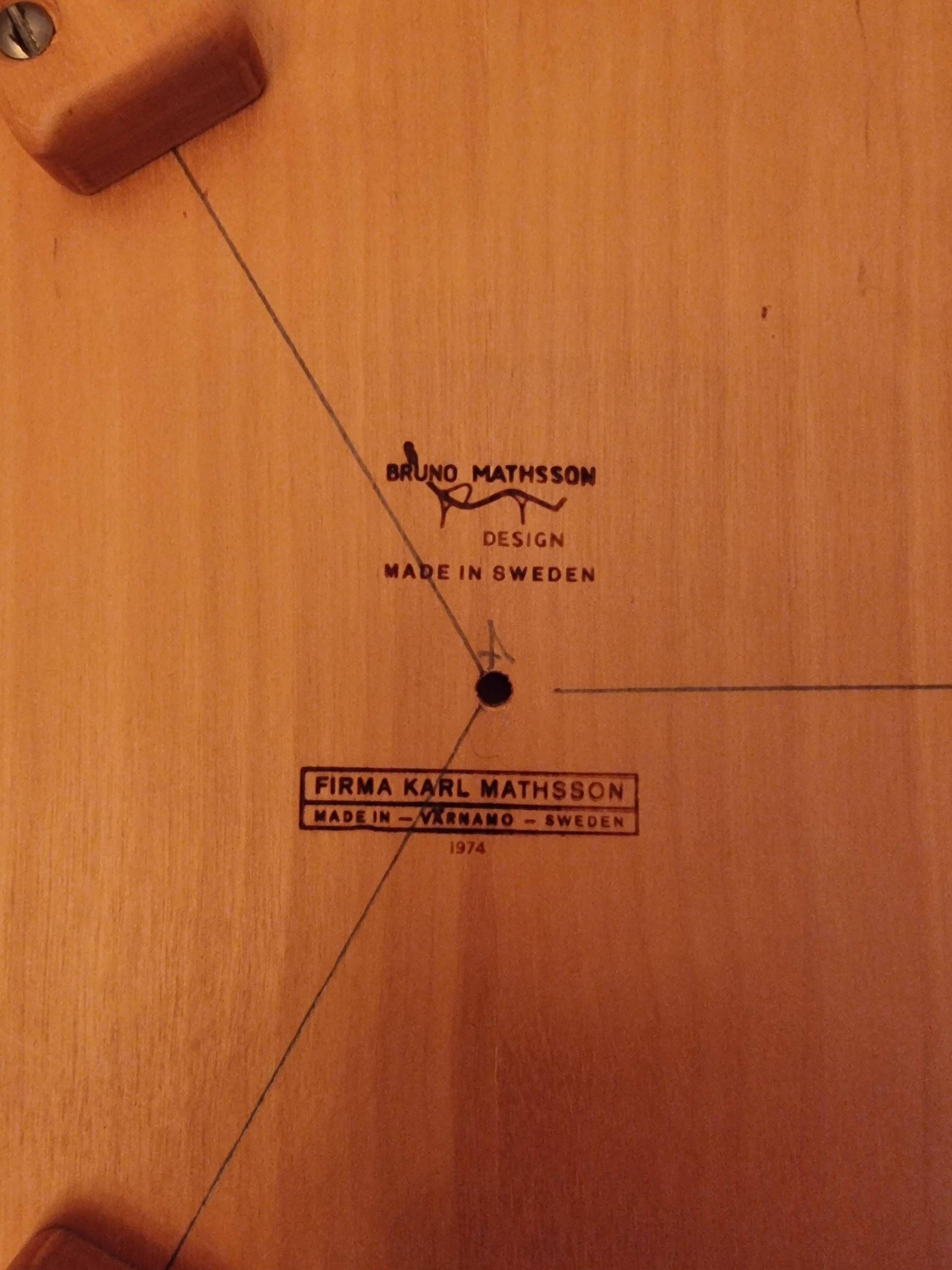 Table d'appoint « Annika » de Bruno Mathsson, en bouleau, style scandinave moderne, datée de 1974