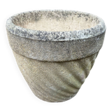 Reconstituted stone planter