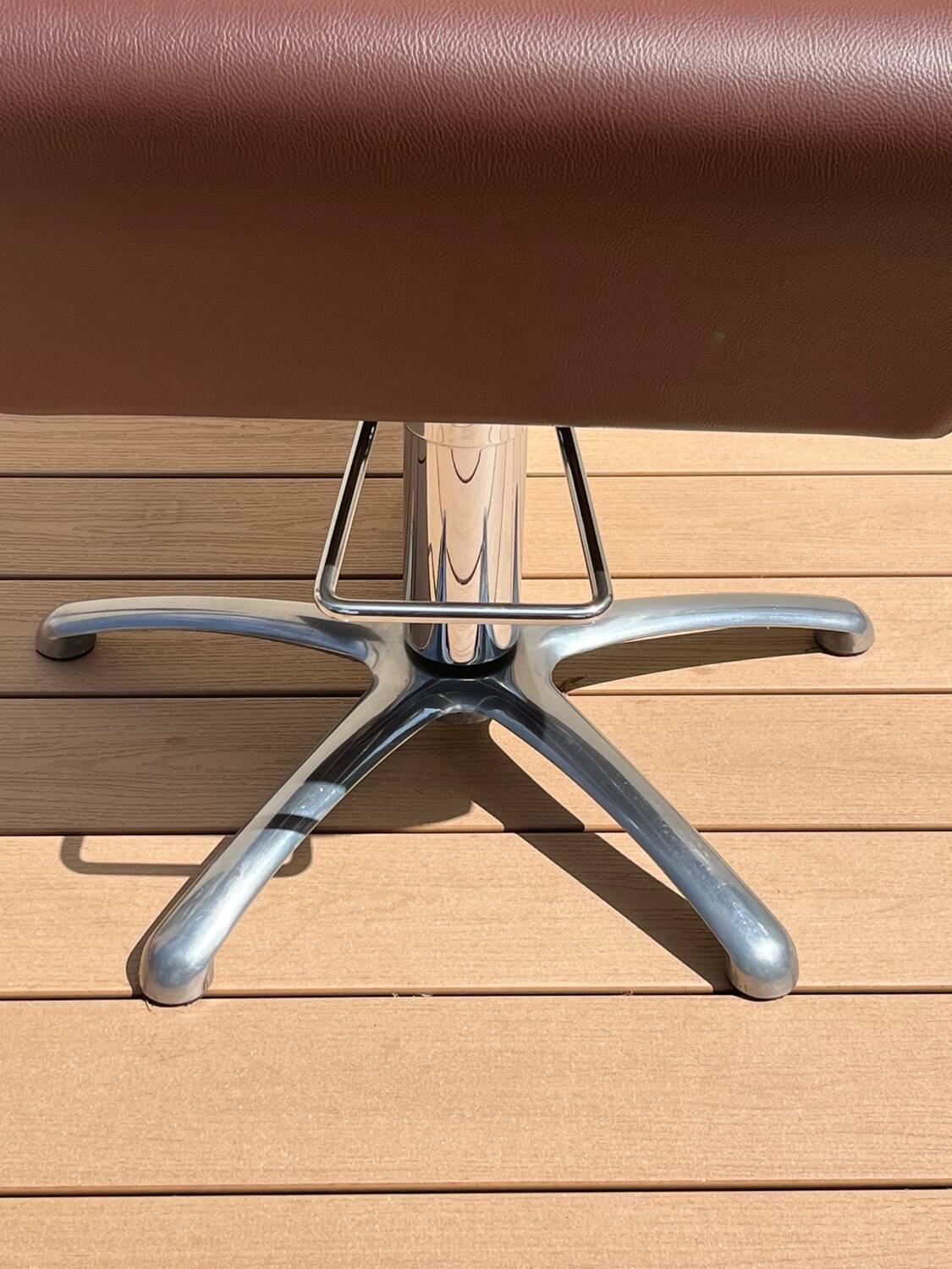 Barber & hairdresser chair
