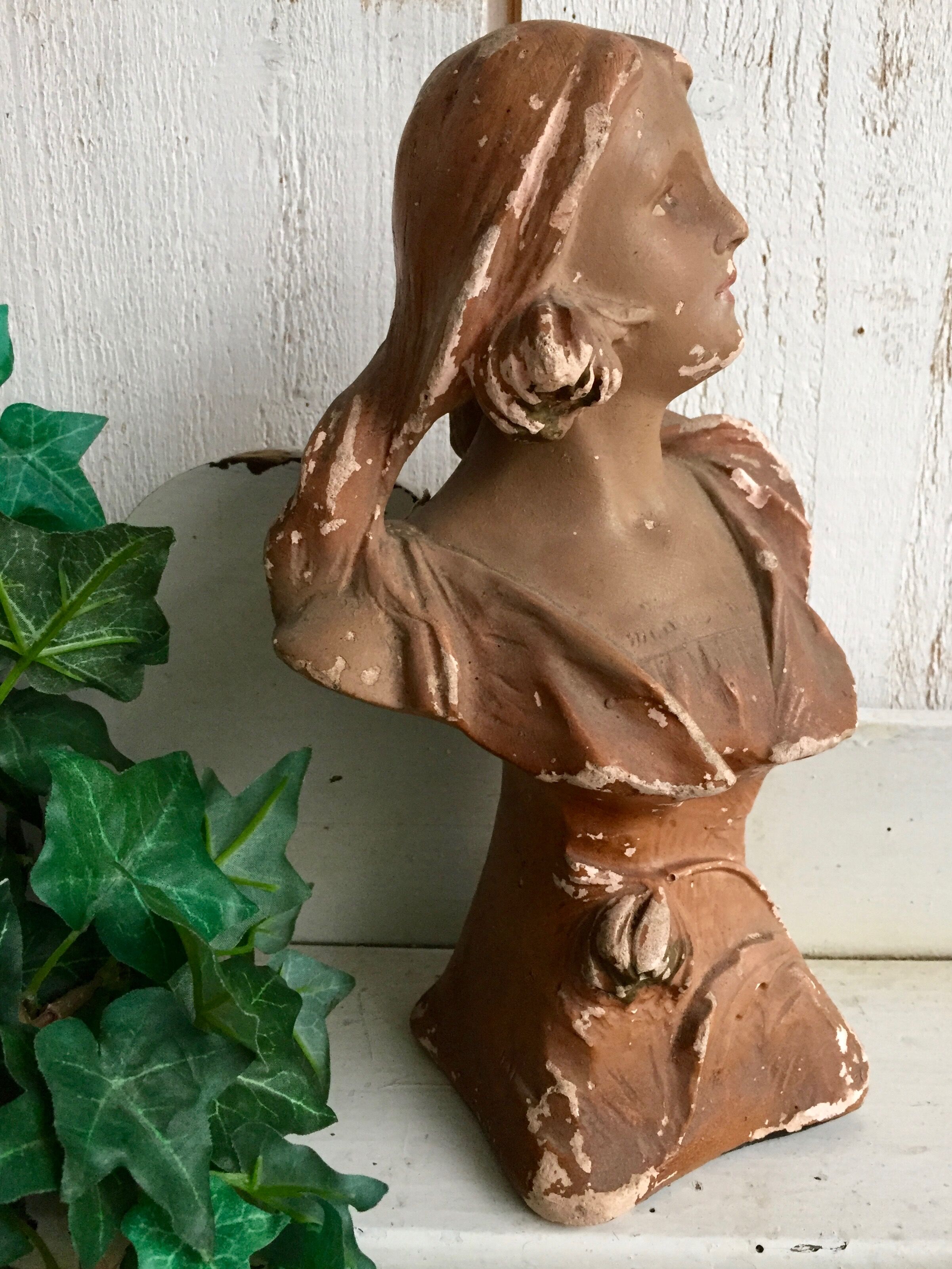 Monochrome plaster bust