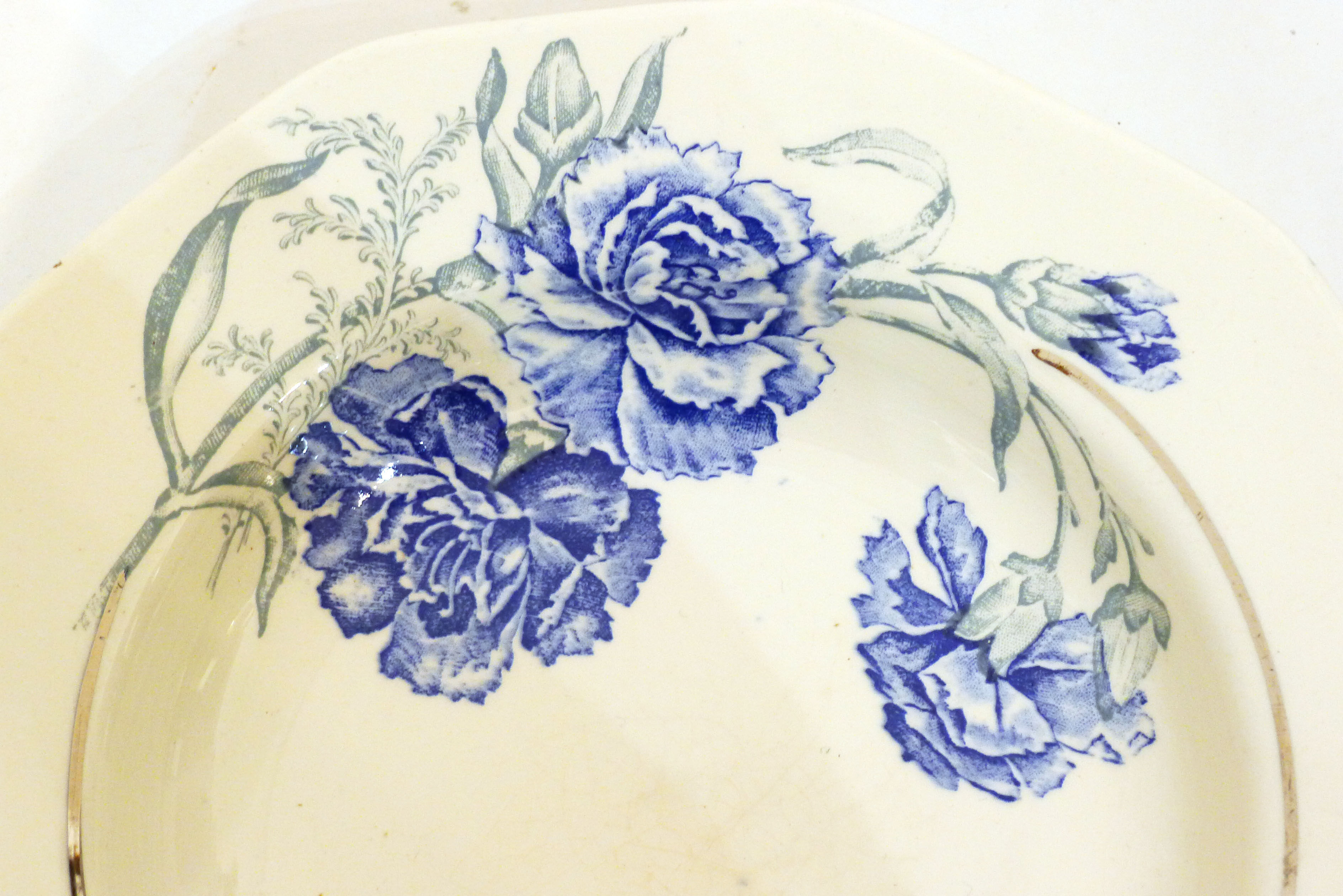 Pair of plates Saint-Amand 1930