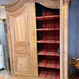 Armoire en noyer XVIII eme