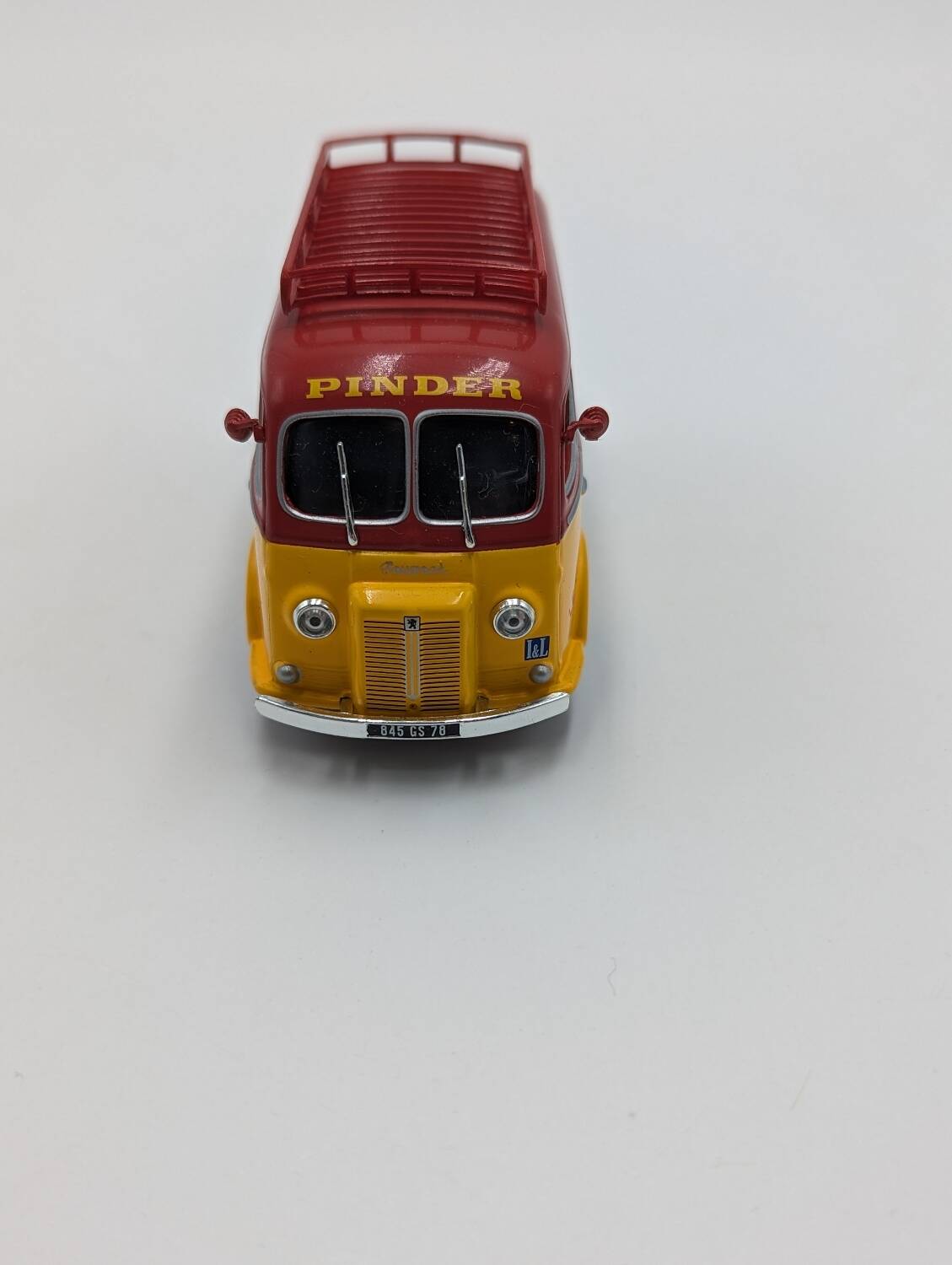 Peugeot D3A 1/43rd Pinder The super orchestra Fred Adison