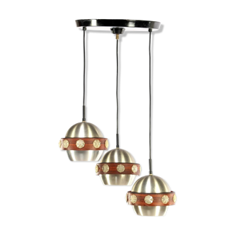 Suspension abat-jour de globe oculaire en aluminium avec anneaux en teck et inserts en plastique