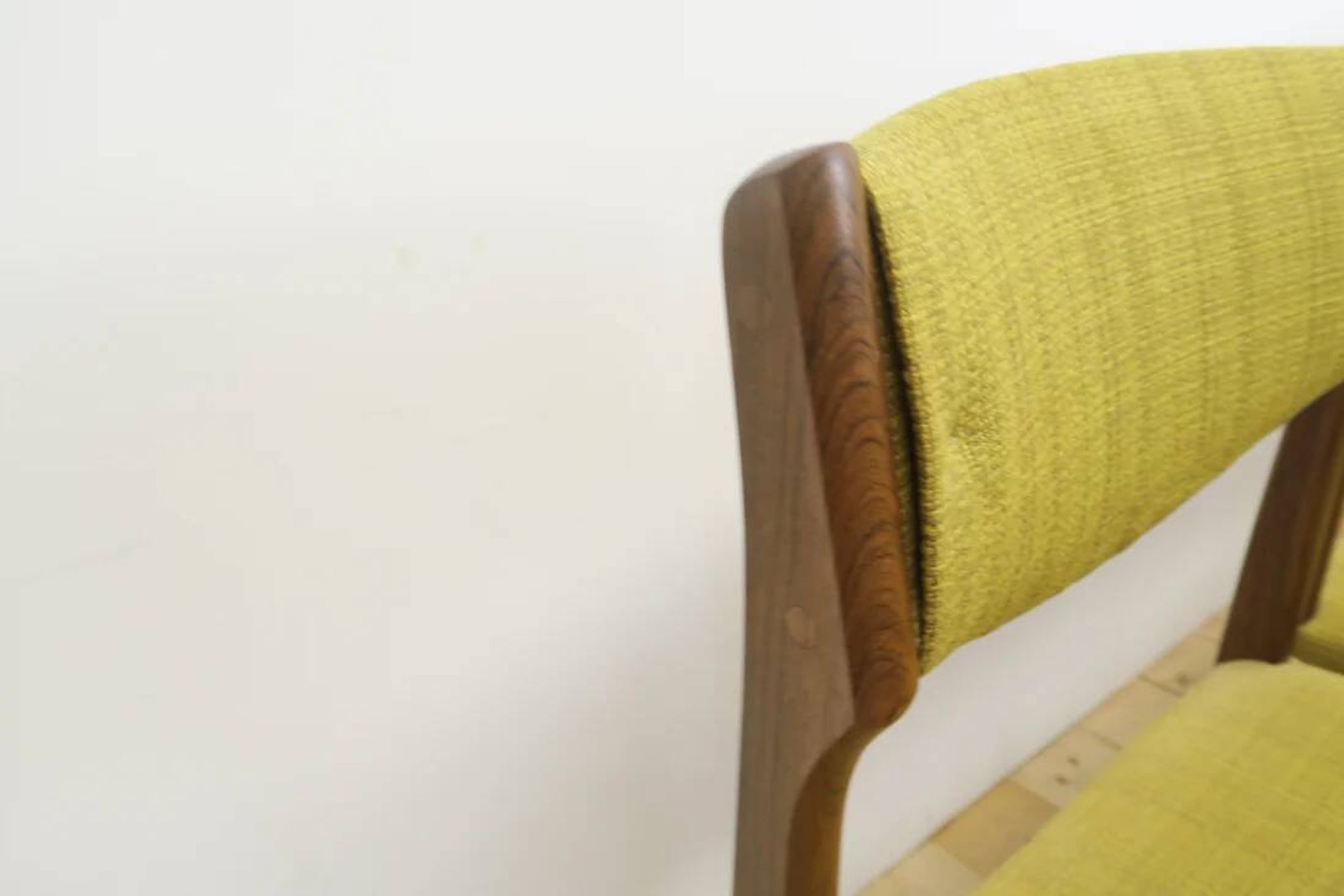 Ensemble de 8 chaises en palissandre, années 1960