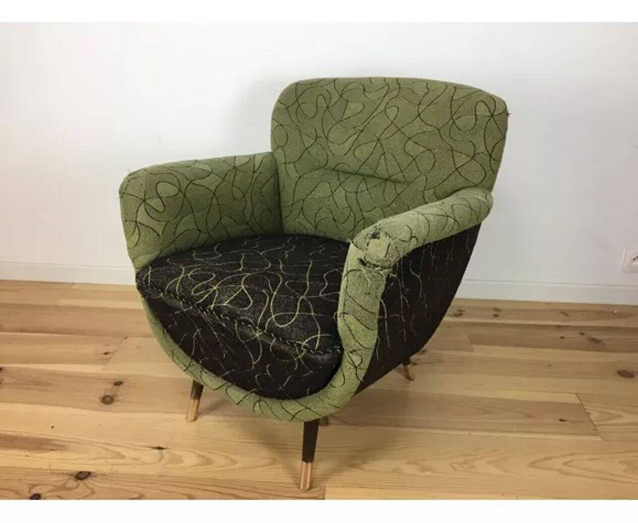 Egg chair from the 1950s, vintage