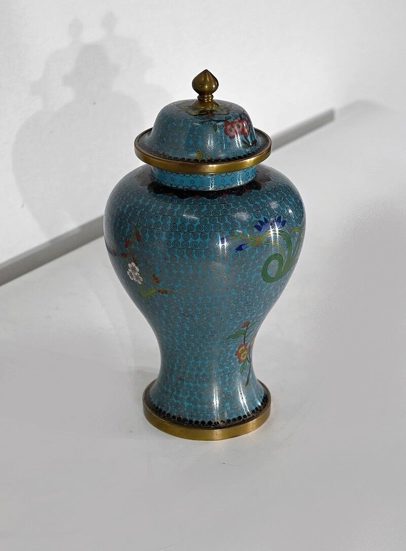 Potiche in cloisonné and bronze enamels, Japan – late nineteenth