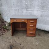 Adult administrative desk