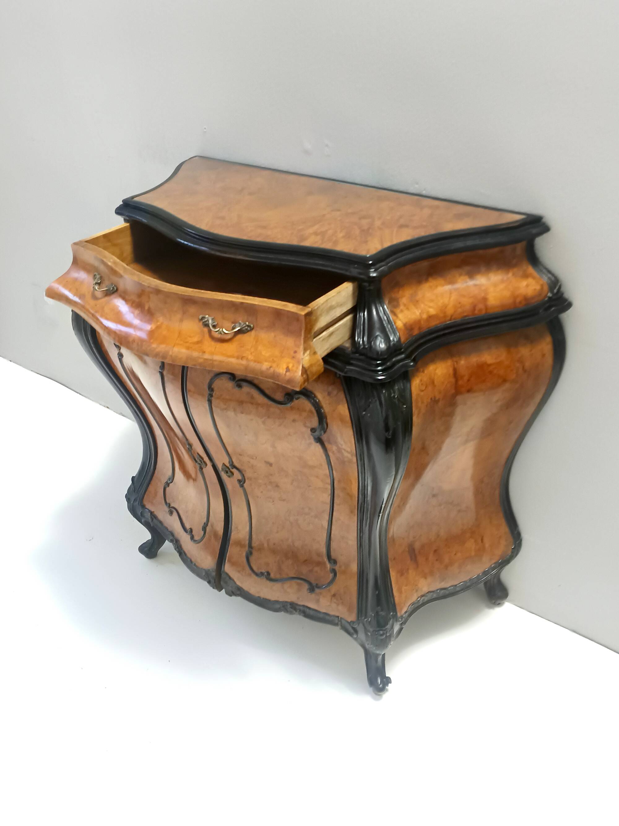 Ebonized Beech and Walnut-Root Cabinet with a Glass Top, Brianza, Italy