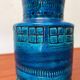 Vase en céramique Rimini Blu italien du milieu du siècle par Aldo Londi pour Bitossi