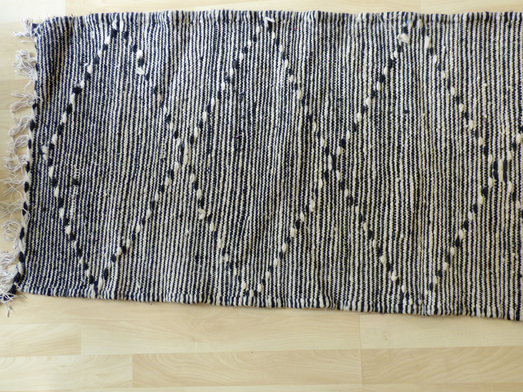 Zanafi Berber carpet in black and white wool