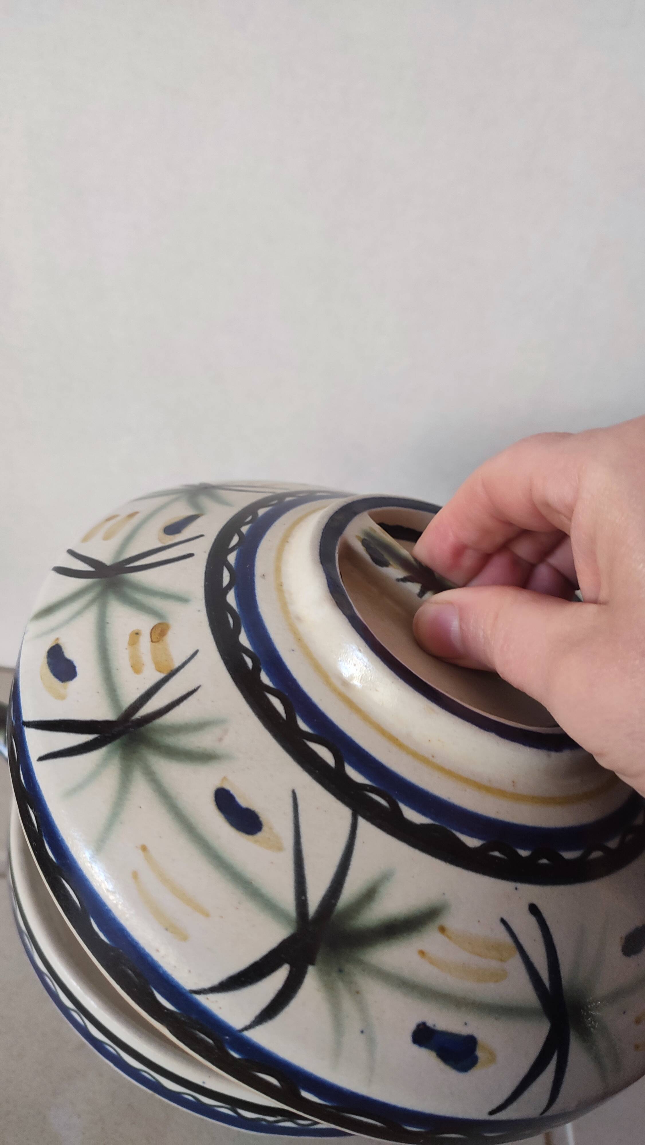 Ceramic dishes by Keraluc, Quimper