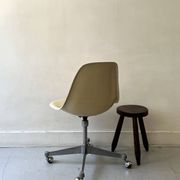 Ecru fibreglass wheelchair by H. Miller for International Furniture