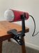 Lampe à pince vintage en métal rouge