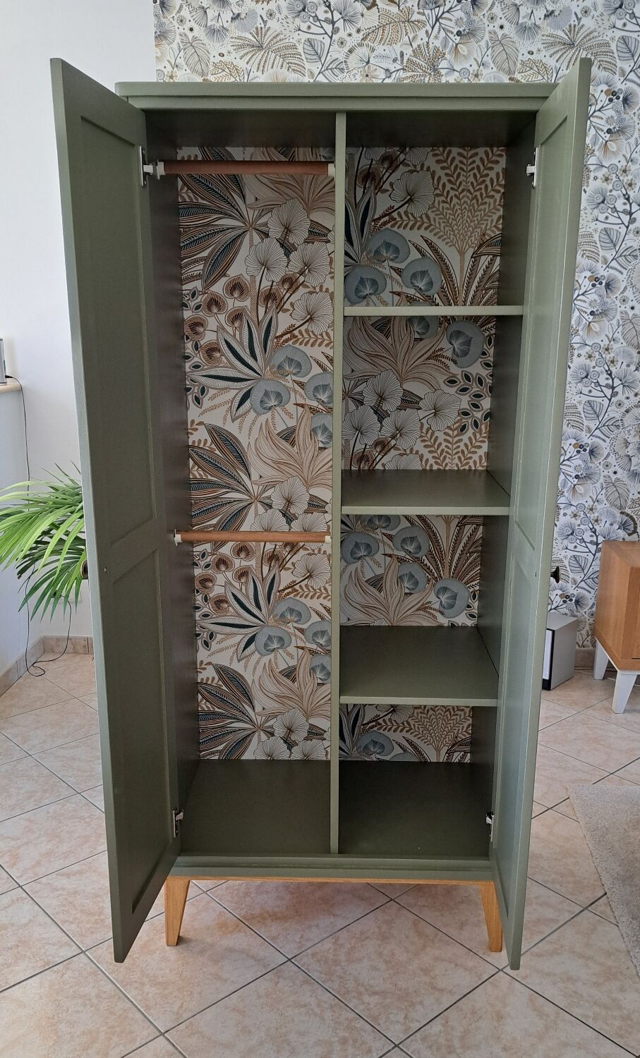 Wardrobe green Thisted