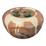 Terracotta pot