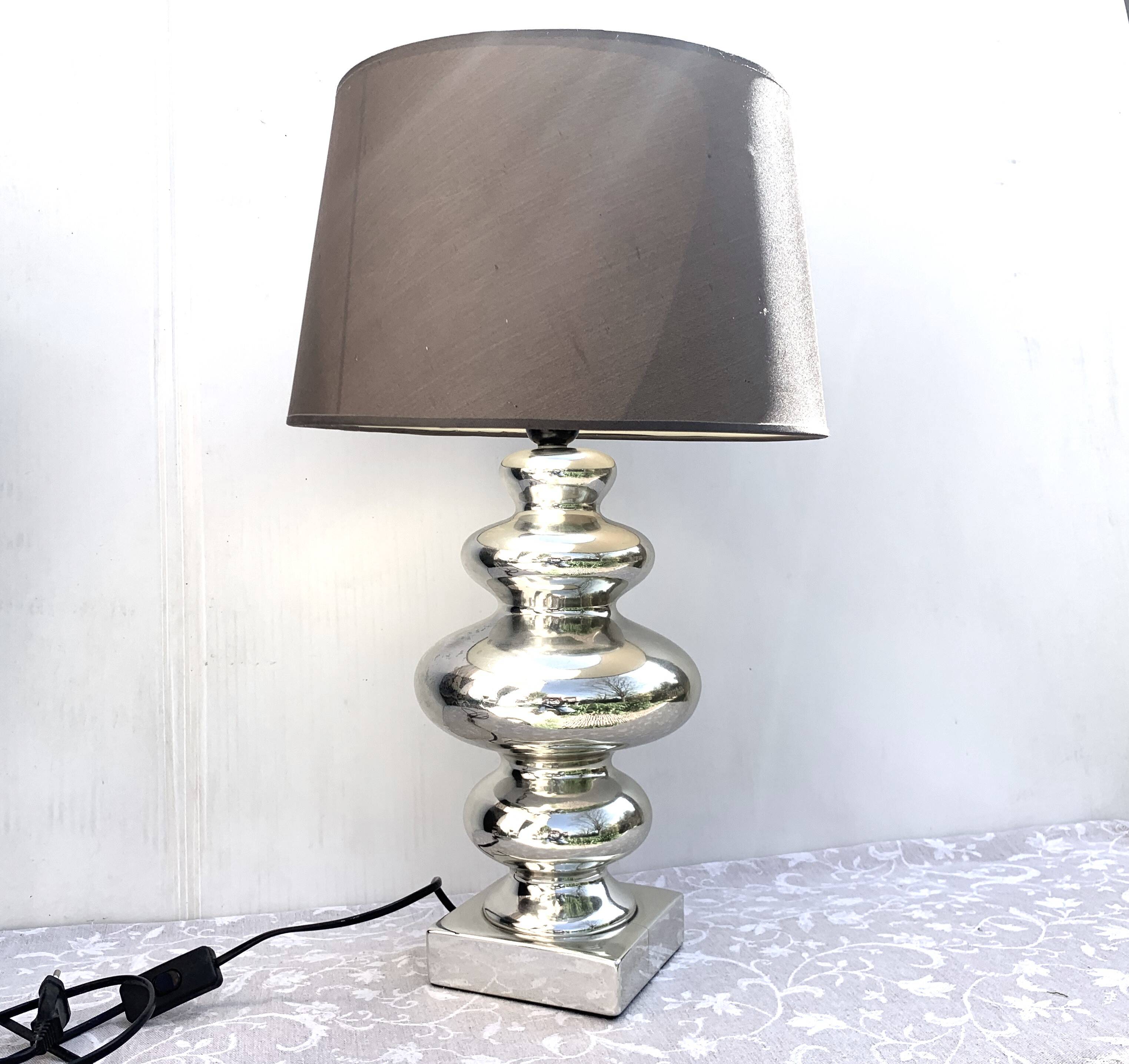 Creation Mathias 1970 modern table lamp in silver glass with lampshade